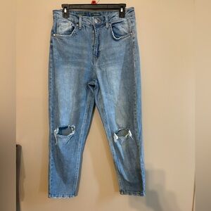 Wild Fable Highest Rise Mom Jeans size 10